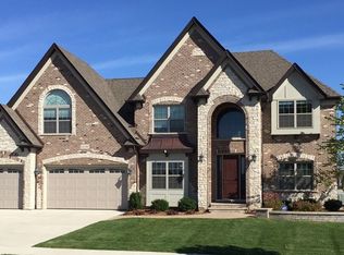 11501 Century Cir, Plainfield, IL 60585