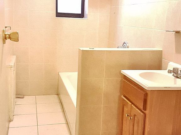 3rd image of 590 Ocean Ave APT 1E