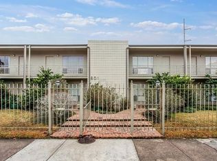 801 Henry Clay Ave APT 114, New Orleans, LA 70118