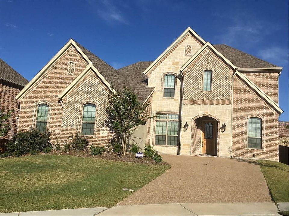 1st image of 1204 Bentley Dr