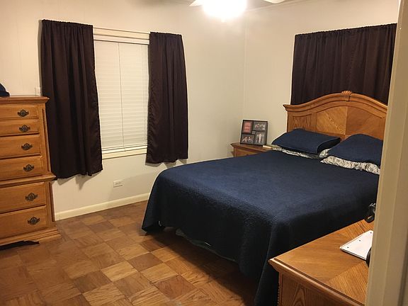 5th image of 1240 Faris Ave