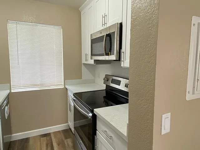 1918 16th Ave #1 — Photo 7