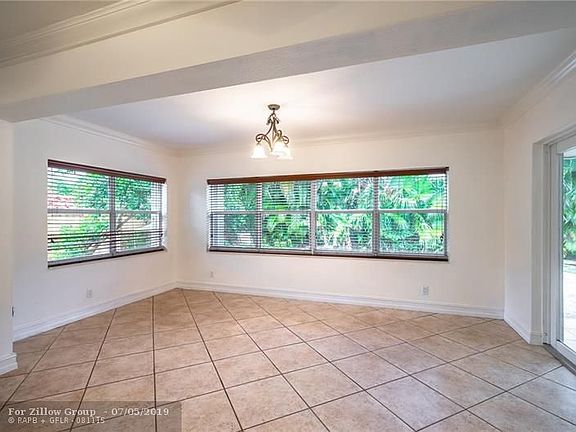 4th image of 1639 NE 28th St