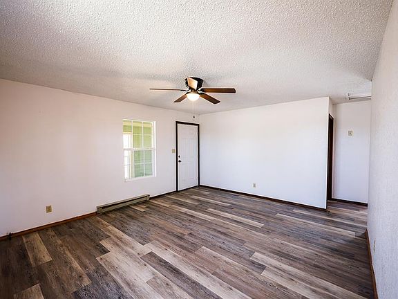 4th image of 2736 B Zellner Rd