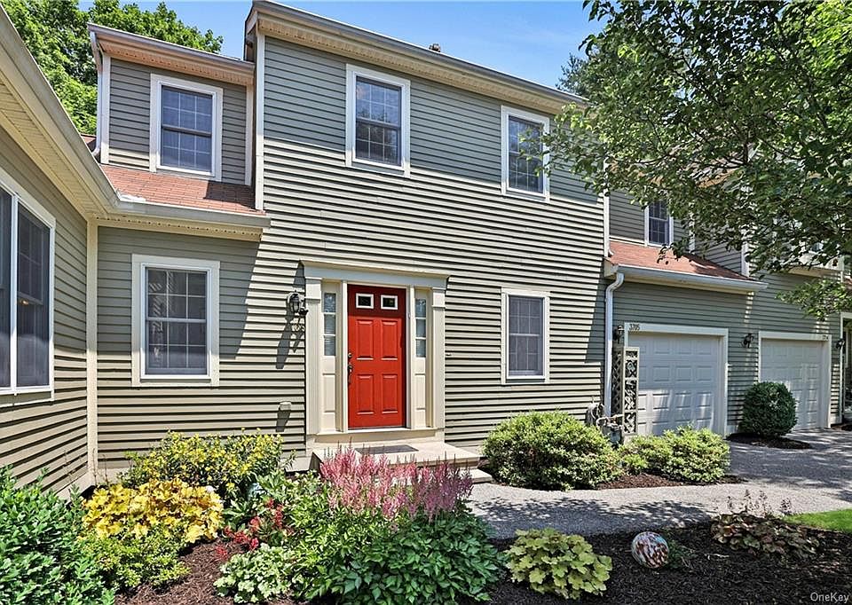 1st image of 3705 Victoria Dr