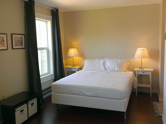 3rd image of 2250 24th St Unit 433