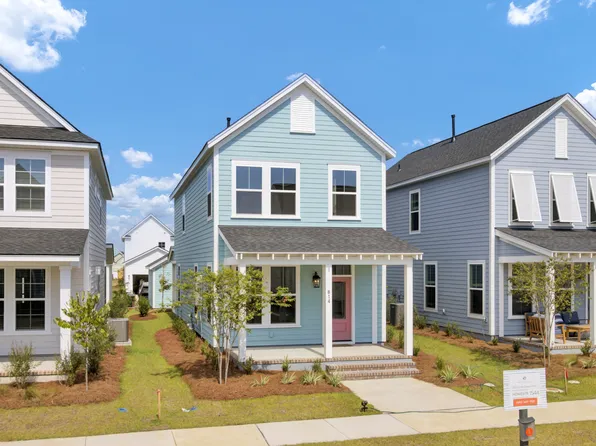 814 Gentle Breeze Dr, Summerville, SC 29486
