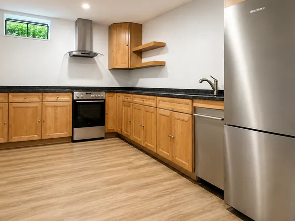 155 Kenrick St APT 1, Brighton, MA 02135