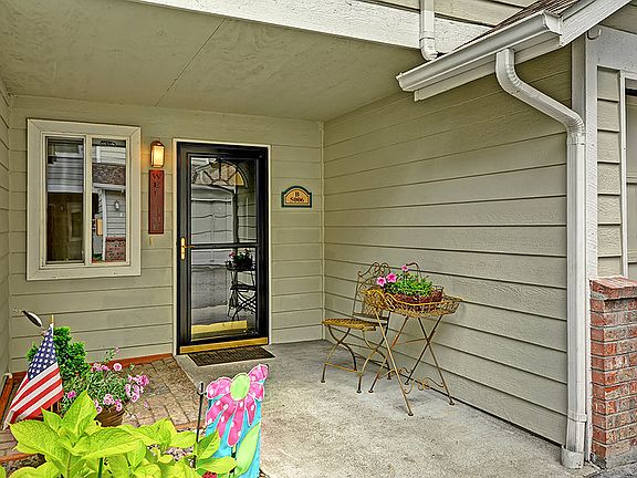 2nd image of 5006 168th St SW APT B