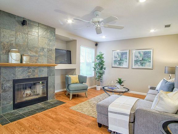 5th image of 1321 Peregrine Dr