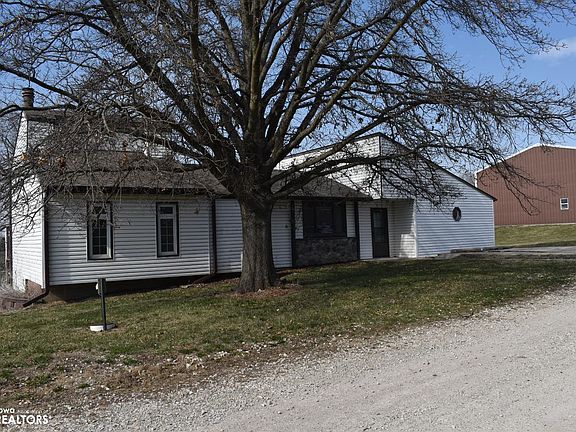 3rd image of 2789 Quail Dr
