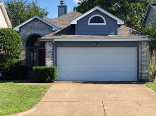6936 Driffield Cir, North Richland Hills, TX 76182