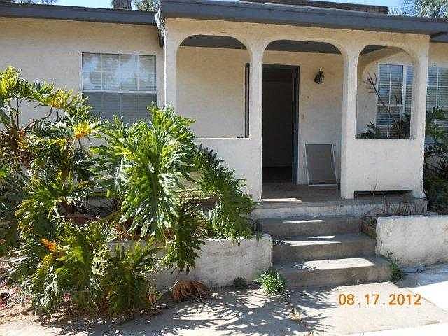 1st image of 240 Loma Vista Pl