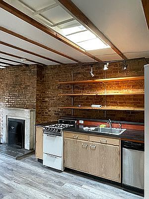 4th image of 635 Carlton Ave #4