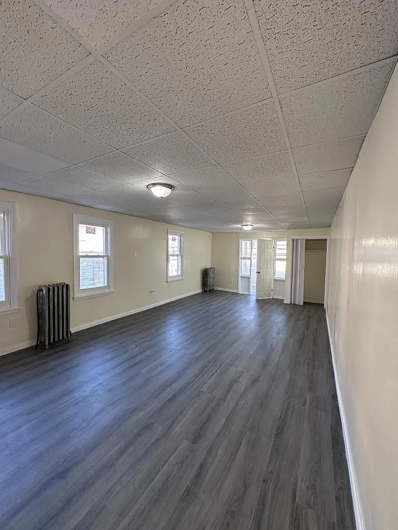 Unit Photo - 153 Vine St #C