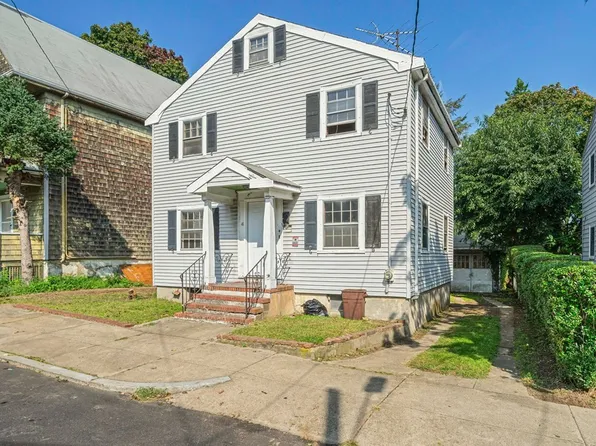 16 Magdala St, Dorchester, MA 02124