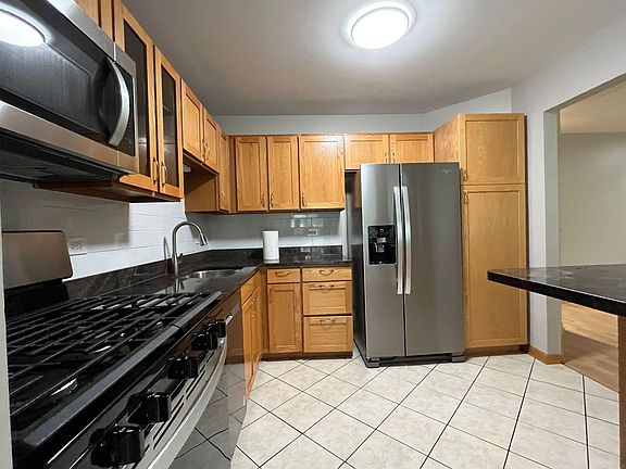4th image of 122 Red Fox Ln #D4