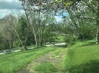 1953 Ridge Rd, South Park, PA 15129