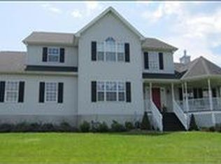 16 Links Ct, Sparta, NJ 07871