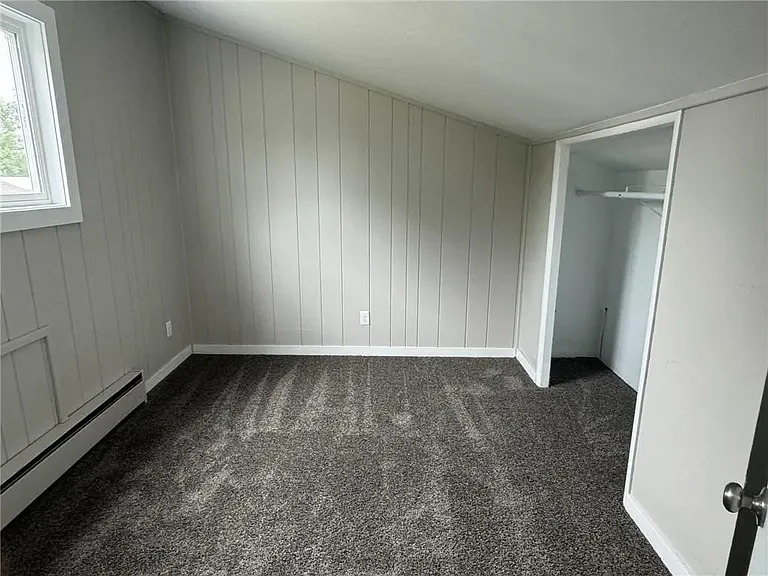 302 Gibson St — Photo 23
