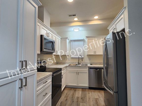 3rd image of 5264 NE 121st Ave #Aa286