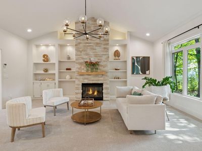 820 Vineland Ct, Chanhassen, MN, 55317