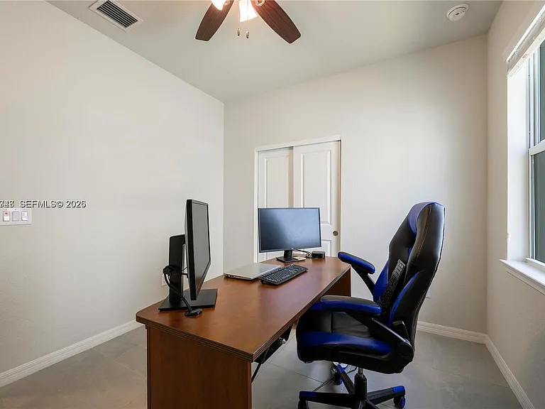 12300 SW Myrtle Oak Dr — Photo 28