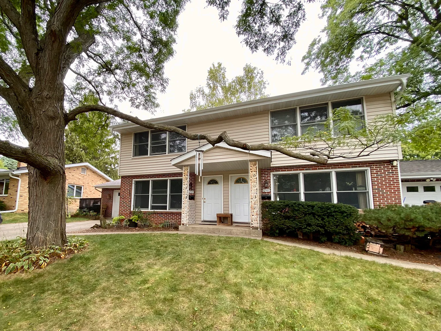 6312 Offshore Dr — Photo 2