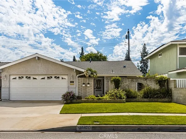 20425 Harvest Ave, Lakewood, CA 90715