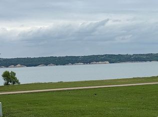 5616 2nd St, Crofton, NE 68730