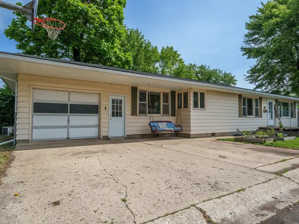 402 W 39th St, Marion, IN 46953