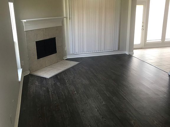 2nd image of 4002 Cottage Park Ct