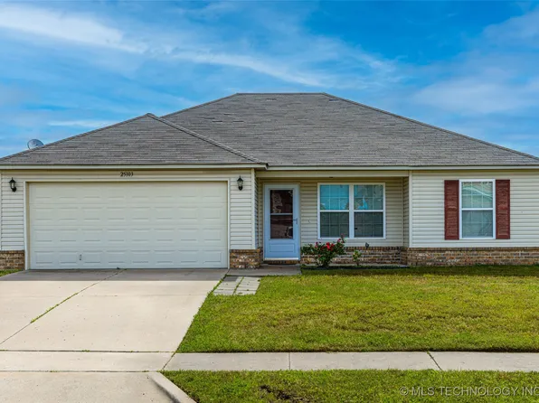 25103 S Roselake Dr, Claremore, OK 74019