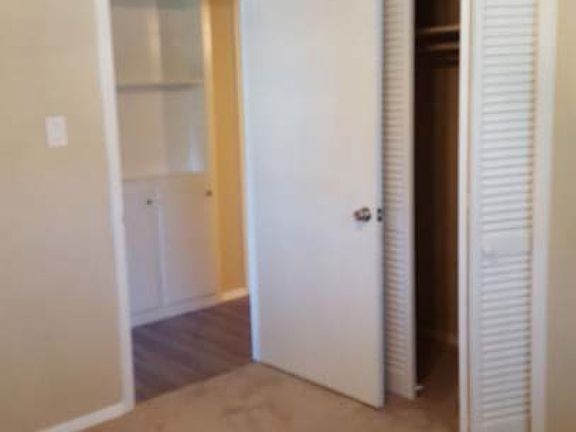 4th image of 2209 Marvel Dr