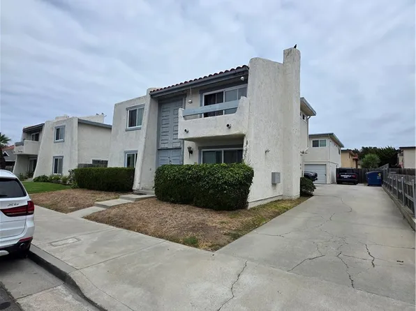 16702 Blanton Ln, Huntington Beach, CA 92649
