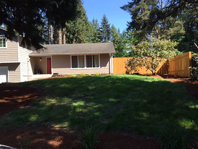1st image of 411 NE 144th Ave