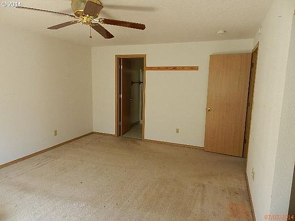 5th image of 15508 NE Noble St