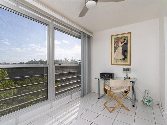 5th image of 2304 S Cypress Bend Dr APT 614