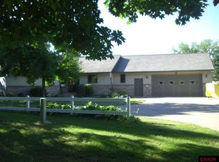 716 N East St, Janesville, MN 56048