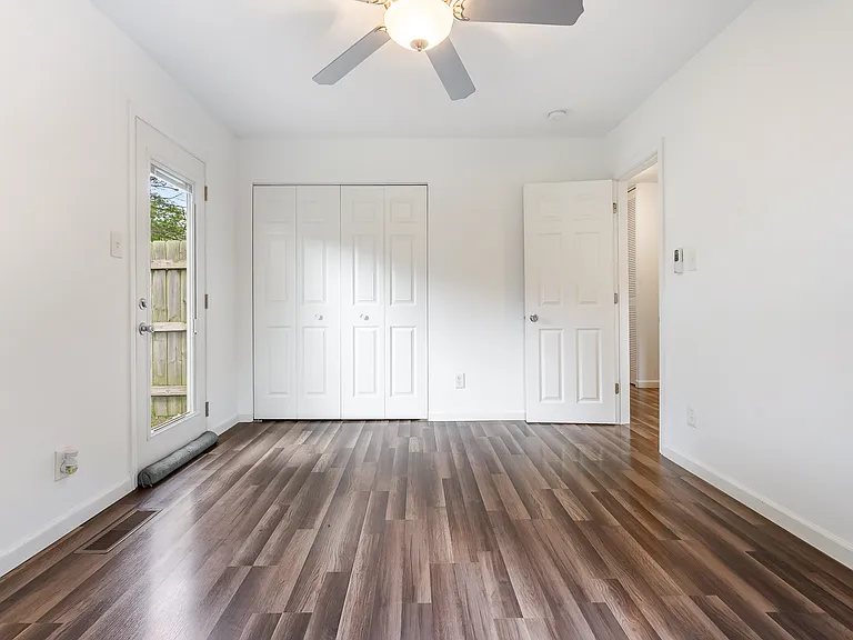 2360 Arrow St — Photo 22
