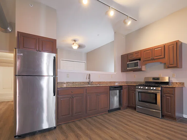 William Brown Lofts — Photo 16