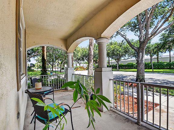 3rd image of 4816 W Bexley Park Drive #C