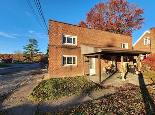 1114 Schweitzer Rd #2, McKeesport, PA 15135