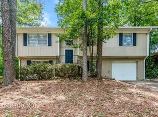 669 Pamela St, Birmingham, AL 35213
