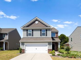 12866 Canterbury Castle Dr, Charlotte, NC 28273