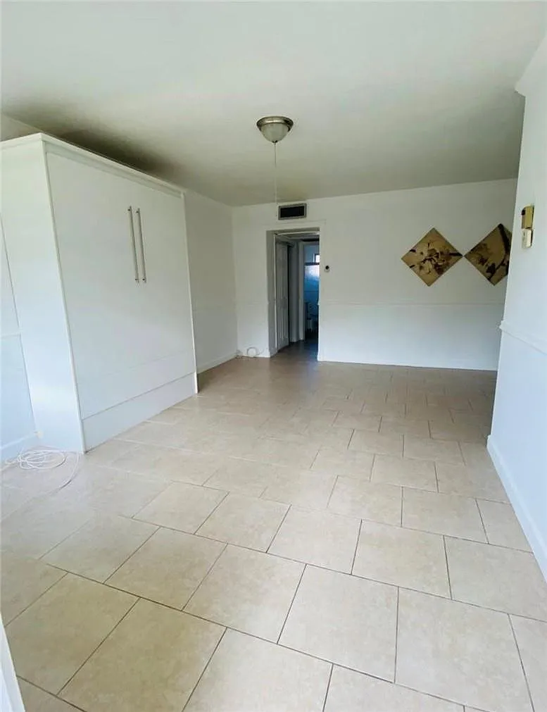 1 bed, 1.0 bath, 640 sqft, $1,790 — Photo 1