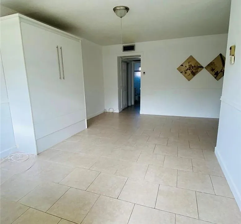 1450 Atlantic Shores Blvd #212