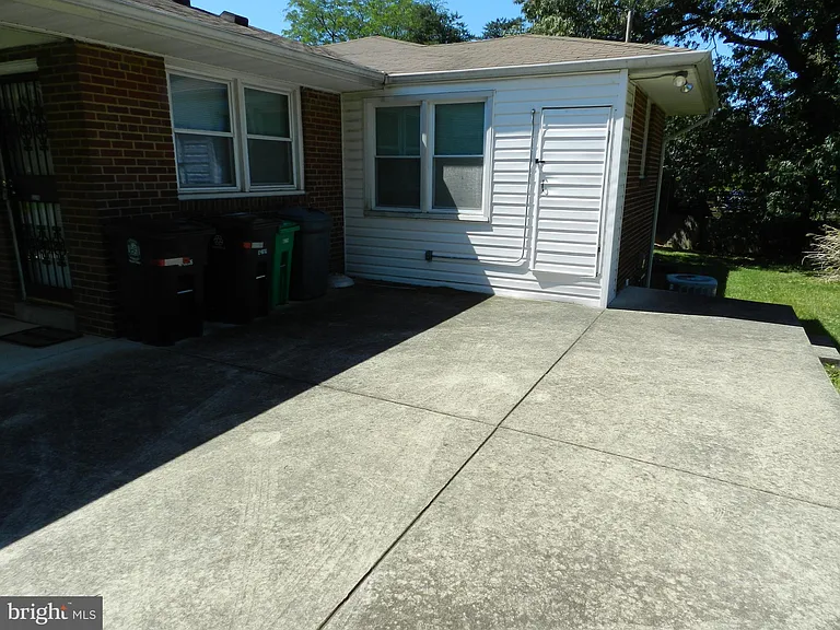 4901 Braymer Ave — Photo 39
