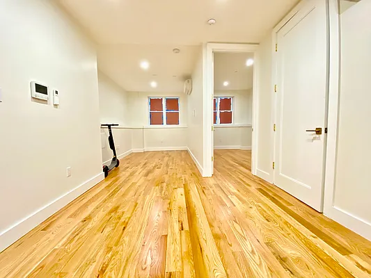 Rented by Doorway NYC, LLC | media 19