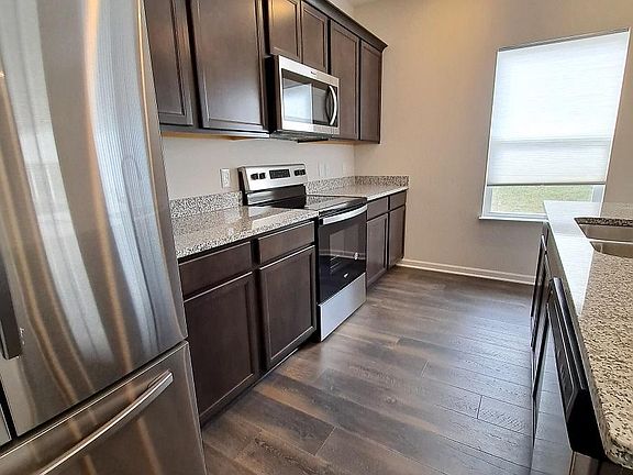 2nd image of 5160 Buttercup Dr